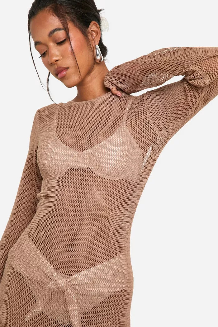 COPYRIGHT © 2025 BOOHOO | boohoo (US & Canada)