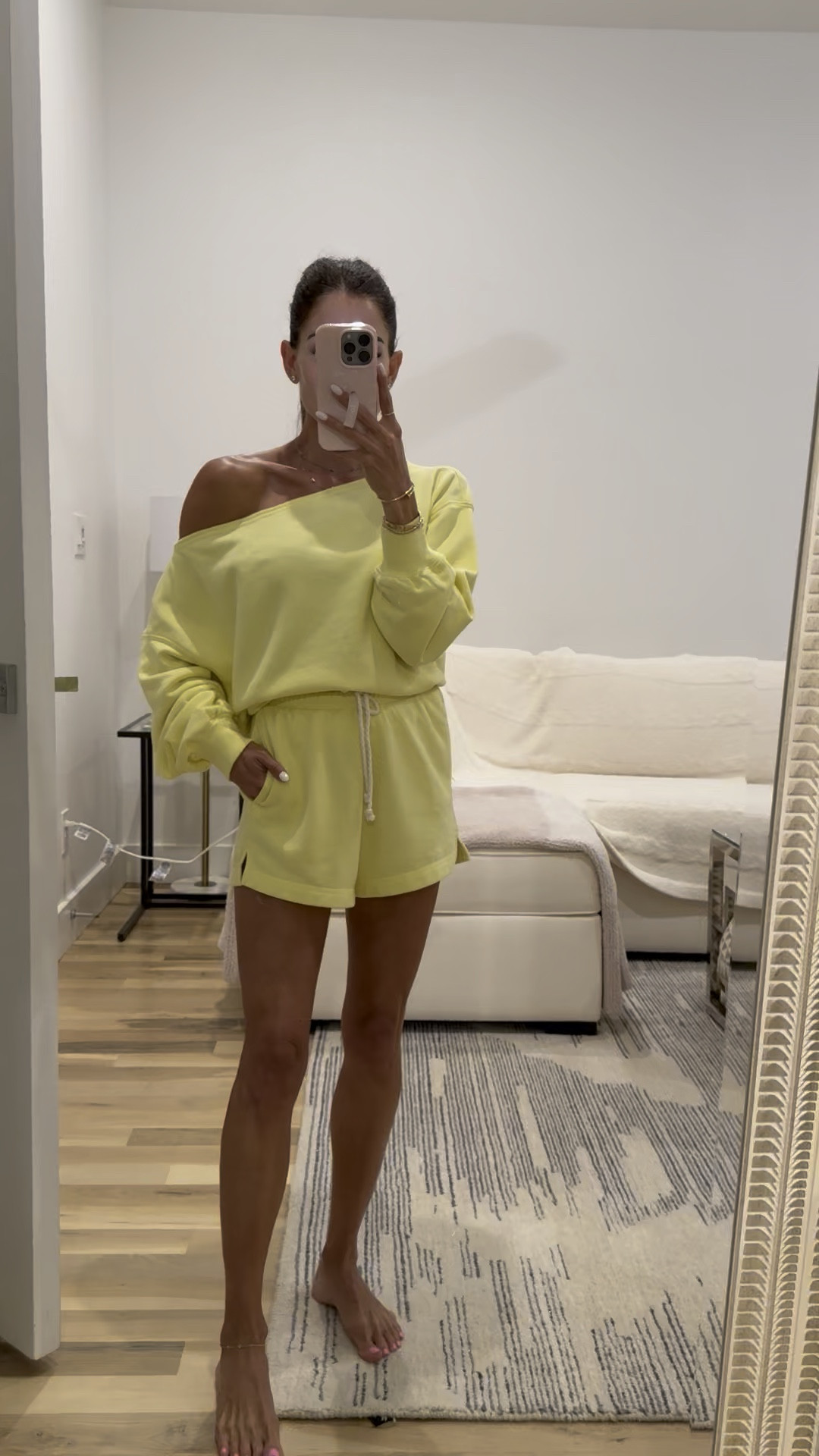 Cute matching set lounge set size xxs shorts off shoulder size xxs on sale

#LTKSaleAlert #LTKPetite