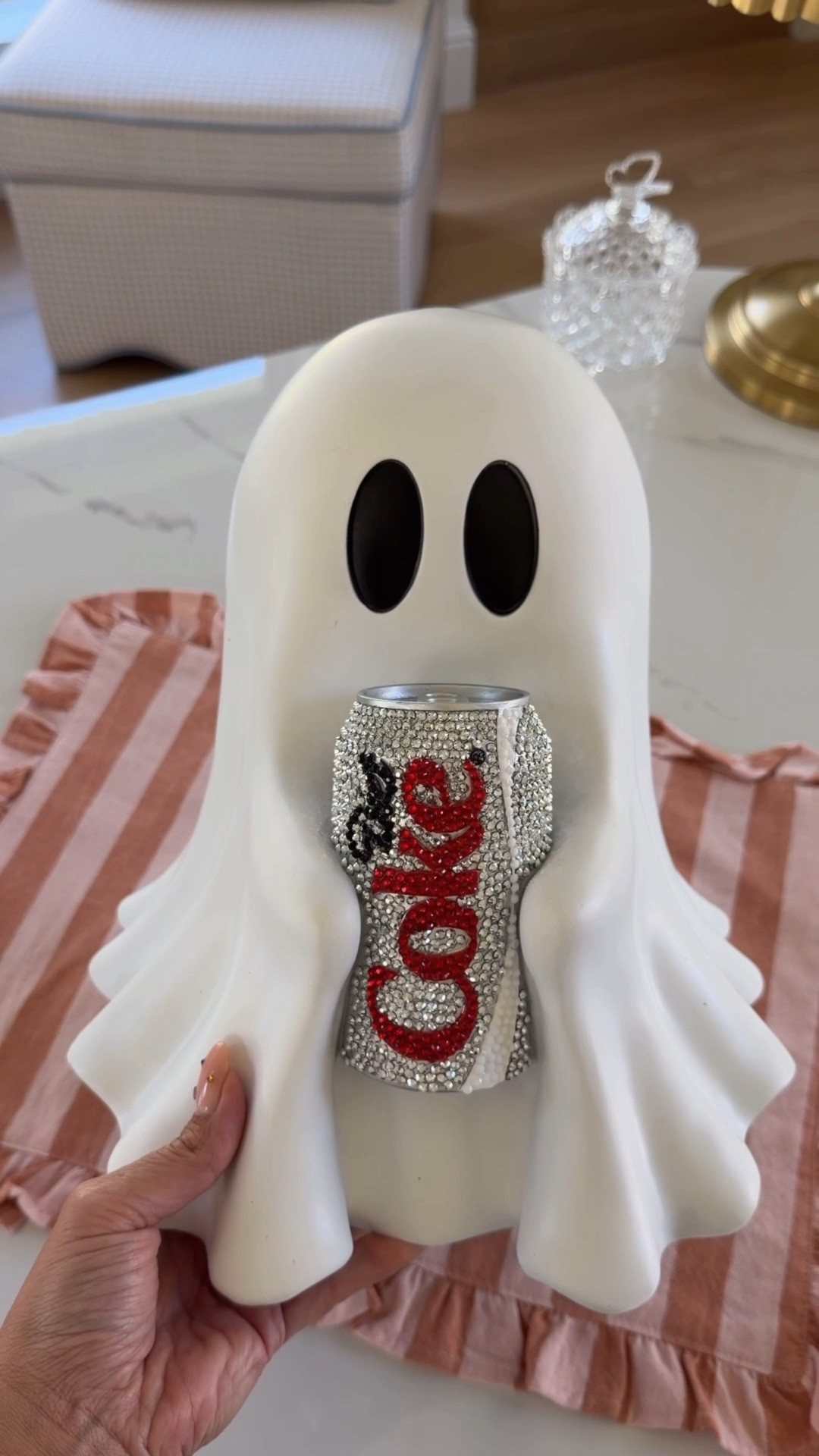 The crossover we didn’t know we needed 👻🥤
finding the viral Diet Coke ghost @HomeGoods and immediately knew she needed a little sparkle. ✨ @dietcoke

#LTKHome #LTKSeasonal