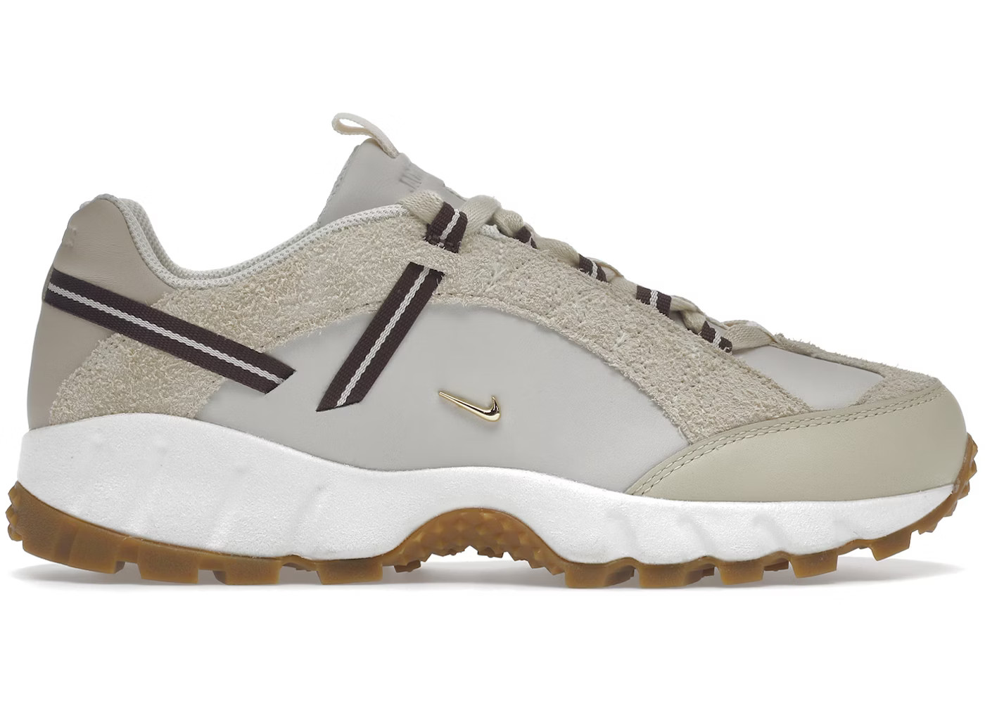 Nike Air Humara LXJacquemus Light Bone Gold (W) | StockX