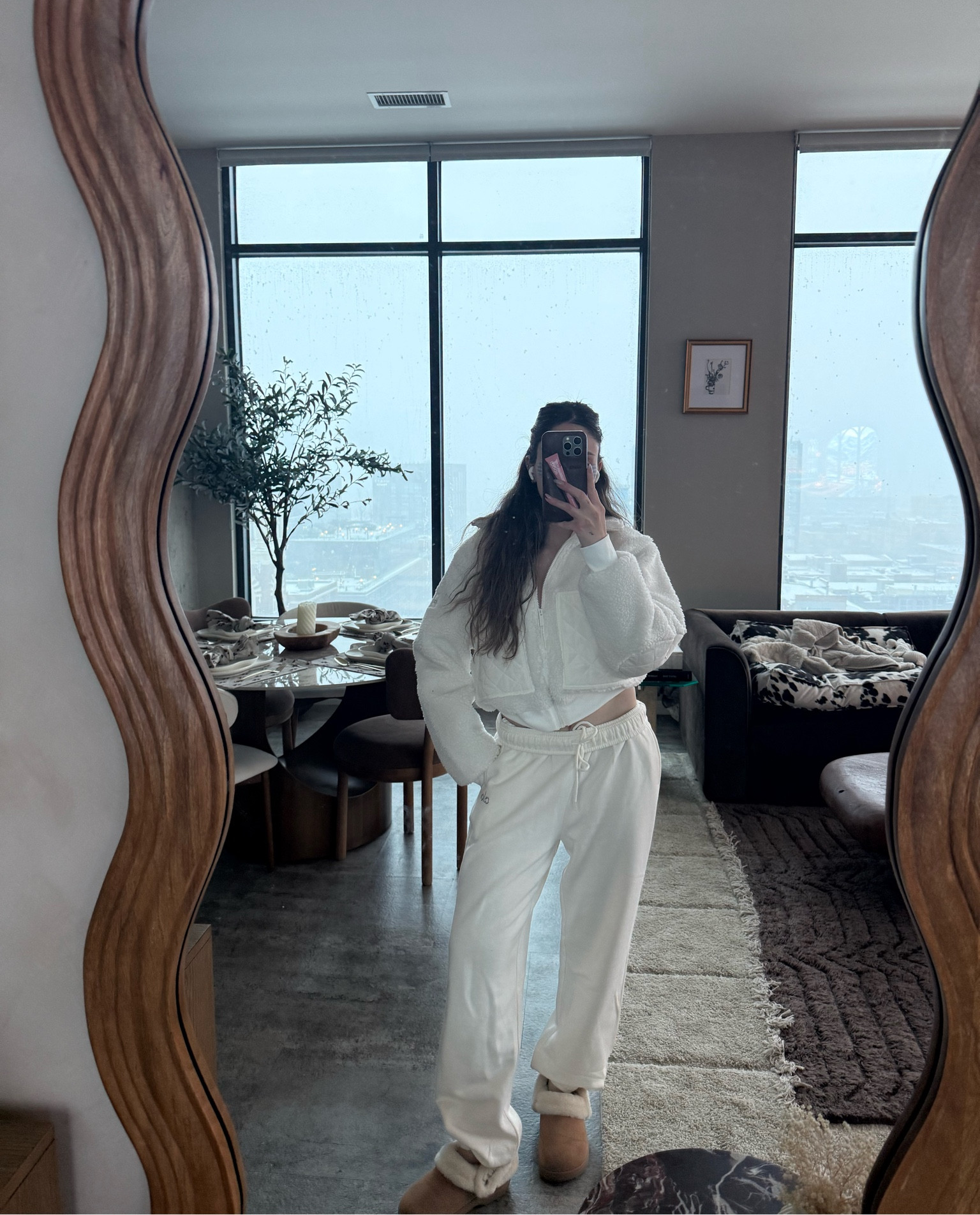 the cutest set i got from alo for black friday!! 30p off 

#LTKSaleAlert #LTKCyberWeek #LTKootd