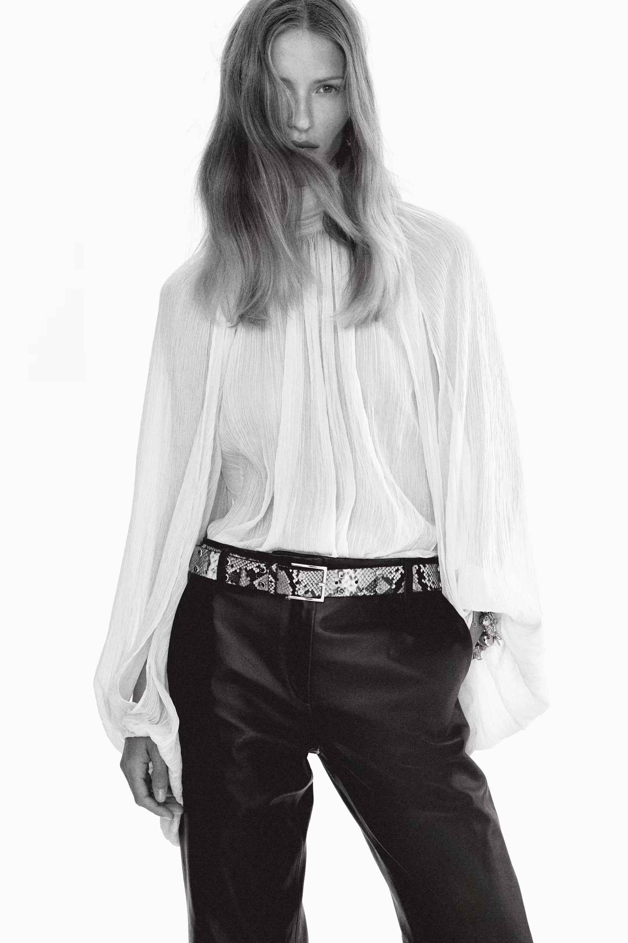 Tie-neck blouse | H&M (UK, MY, IN, SG, PH, TW, HK)