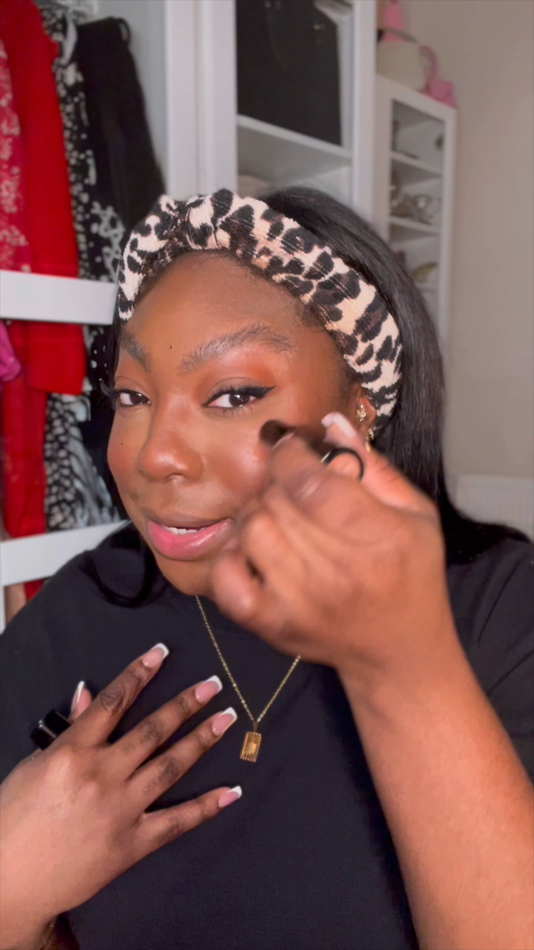 A Instant Dewy Skin Hack!✨ [Save]
One thing I won’t do is gatekeep!!! And I get it… This recommendation is a little bit more of a ‘splurge’! But I honestly swear by this product - especially this shade for my deeper skin besties!

What I love:
- buildable
- instantly transforms skin
- can new use on bare face or on top of makeup
- lasts all day
- isn’t oily
- doesn’t leave a white cast
- doesn’t disrupt makeup
- multi-use and can be used on face and body for the ultimate glow

Get the look (and my other recommendations) via my #ltkbeauty 🔗 in bio

#beautyhack #makeuphacks #dewyskin #baumeessentiel

#LTKbeauty #LTKfindsunder50 #LTKeurope