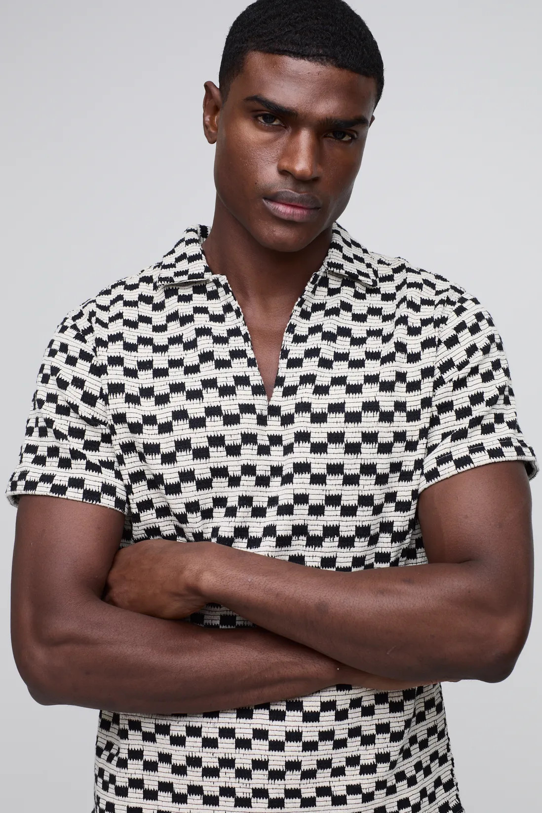 Regular Overhead V-Neck Shirt | Boohoo.com (UK & IE)