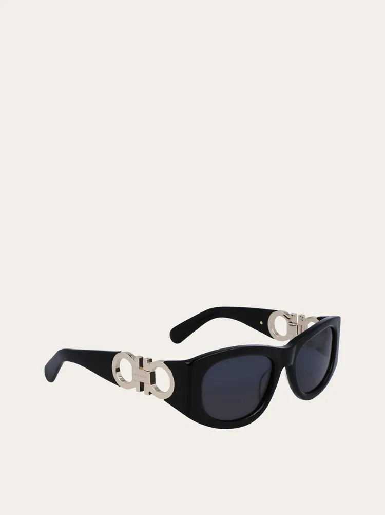 Sunglasses | Ferragamo