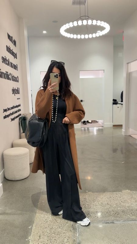 I'm just shy of 5-7" wearing the size XXS flowy trouser pants styled with my go to coat at the moment...
#StylinByAylin #Aylin

#LTKVideo #LTKstyletip #LTKSeasonal