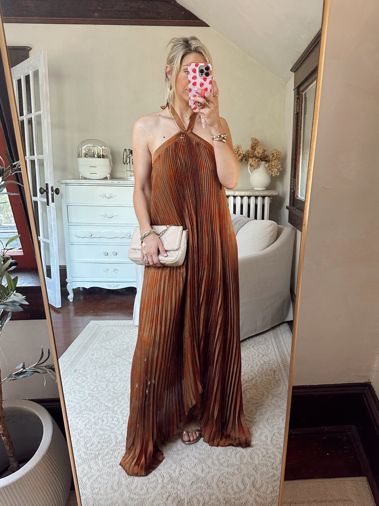 Fall wedding guest dress, wearing a small 
