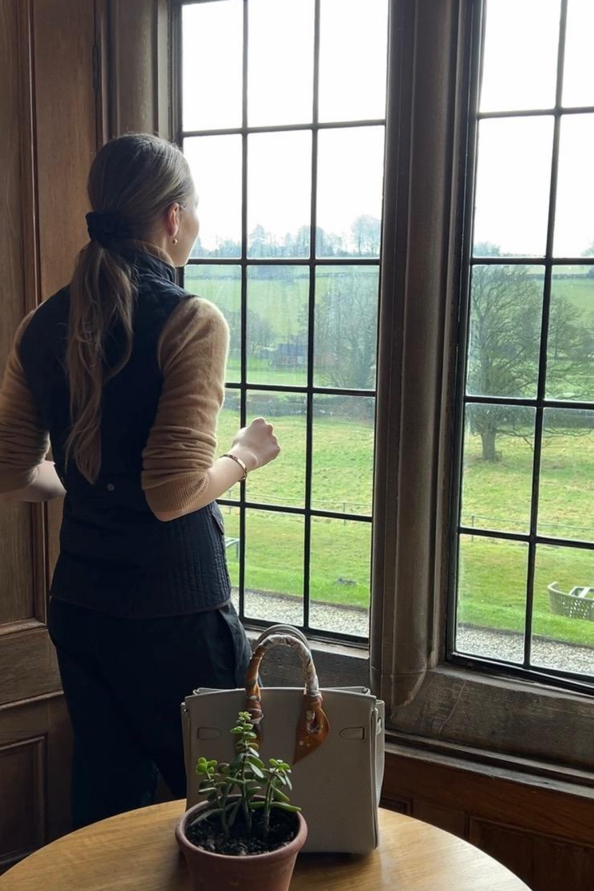 Brown jumper, black gilet, silk scrunchie, cartier bracelet, earrings 

#LTKSeasonal #LTKeurope #LTKstyletip