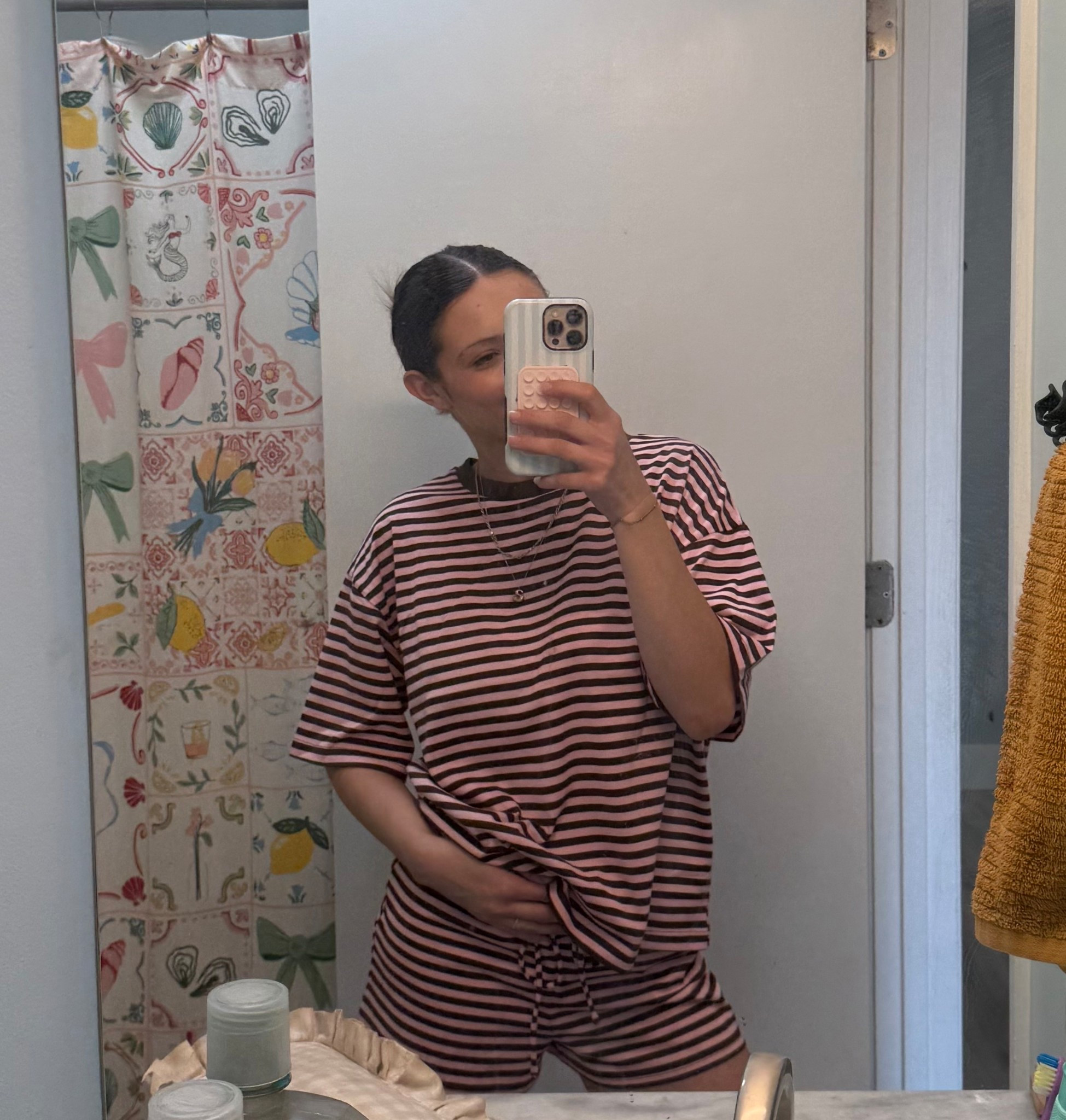 STRIPED WOMENS SUMMER SET 

#LTKmomlife #LTKgrwm #LTKdayinmylife