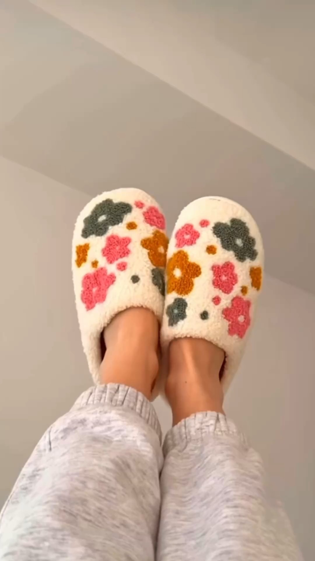 Perfect everyday slippers — soft, warm, and made for cozy home moments.

#LTKHome #LTKHoliday #LTKGiftGuide