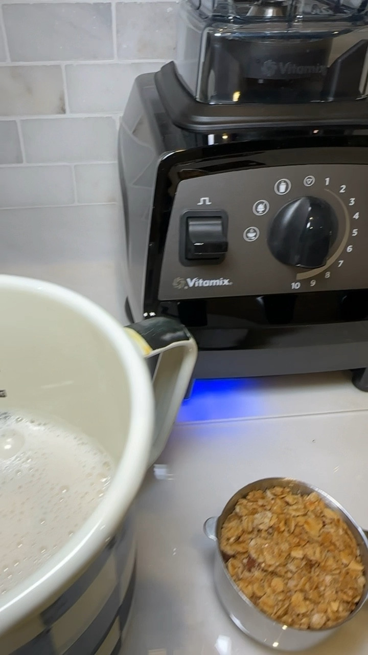 loving our new vitamix propel 510 48-oz speed blender w/ cookbook! currently 30% off + $30 off $60+ for new customers with code WELCOME30 🥛🫐🍓. #LoveQVC #ad @qvc

smoothie:
• 3 cups almond milk
• 2 cups frozen strawberries
• 2 small organic apples
• 1/2 cup gluten-free granolaa

#LTKHome #LTKSaleAlert