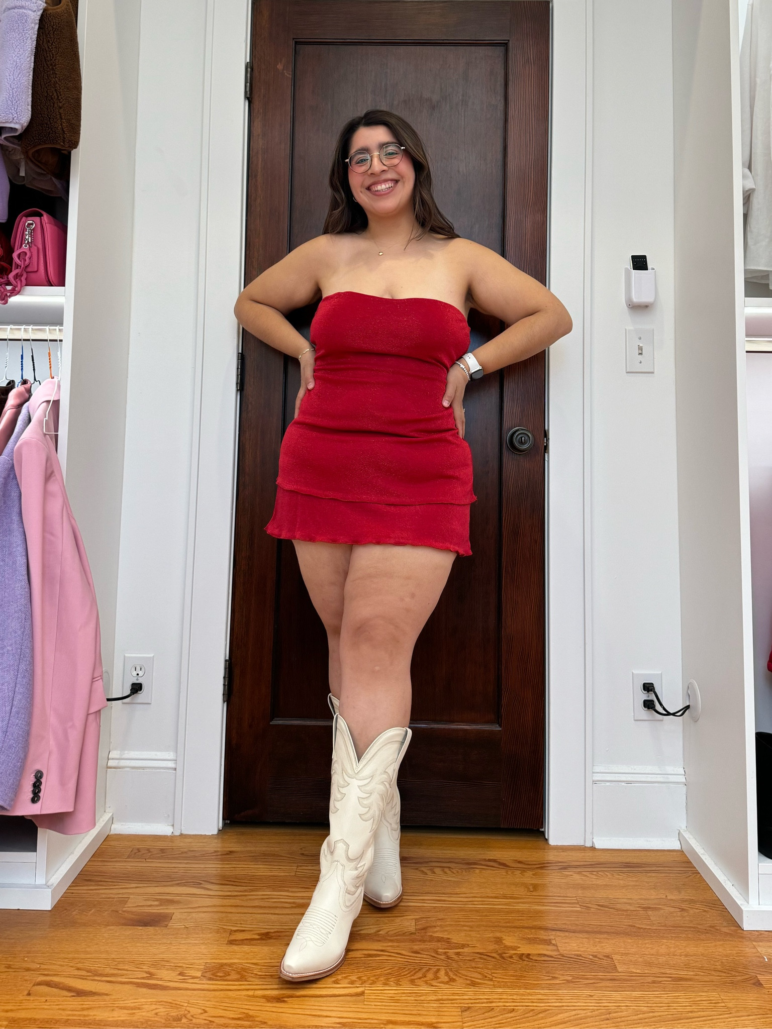 Wearing size 10

#LTKMidsize #LTKShoeCrush #LTKFindsUnder100