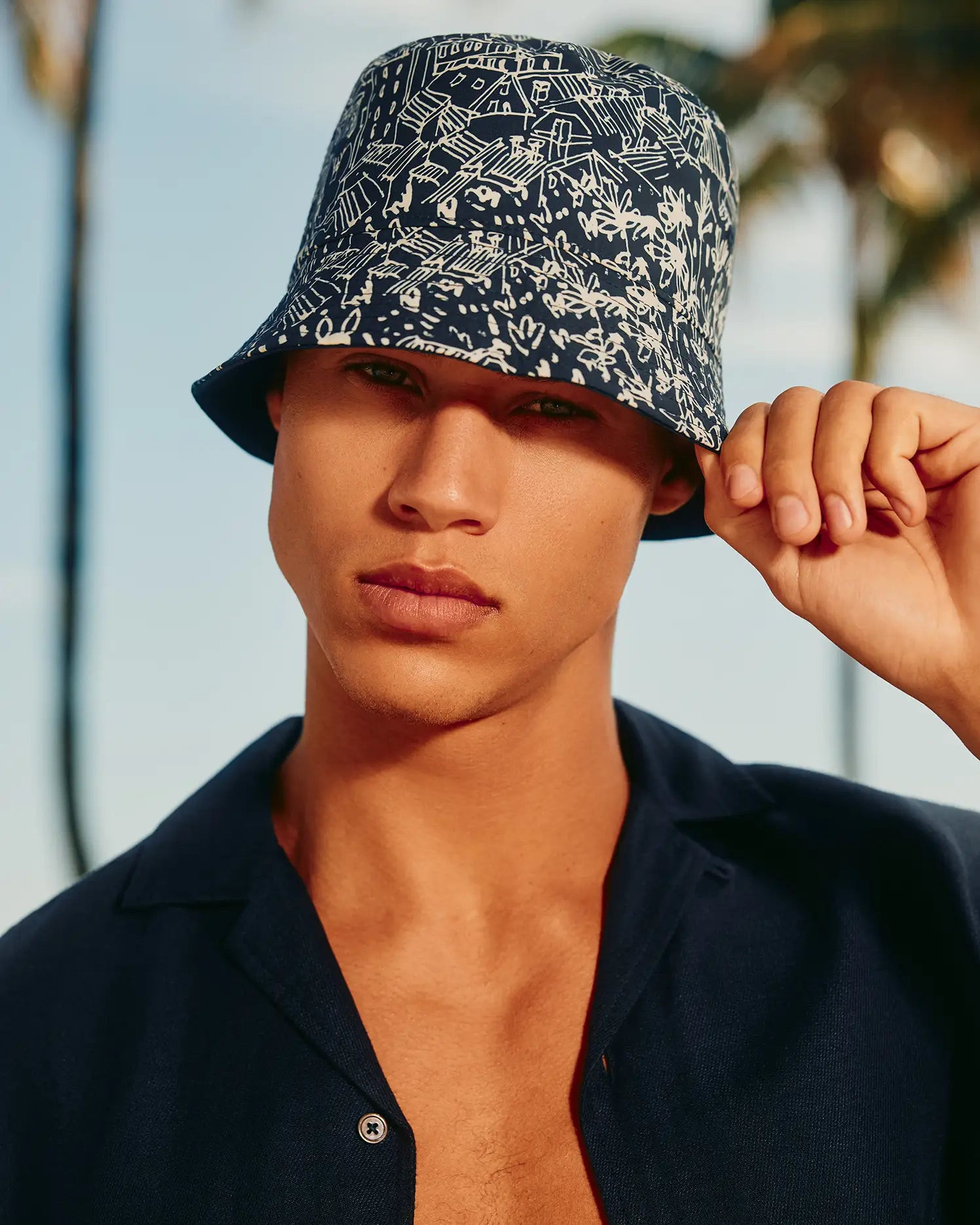 Men's Naxos Reversible Bucket Hat 419 EVENING BLUE / O/S | Psycho Bunny (US)