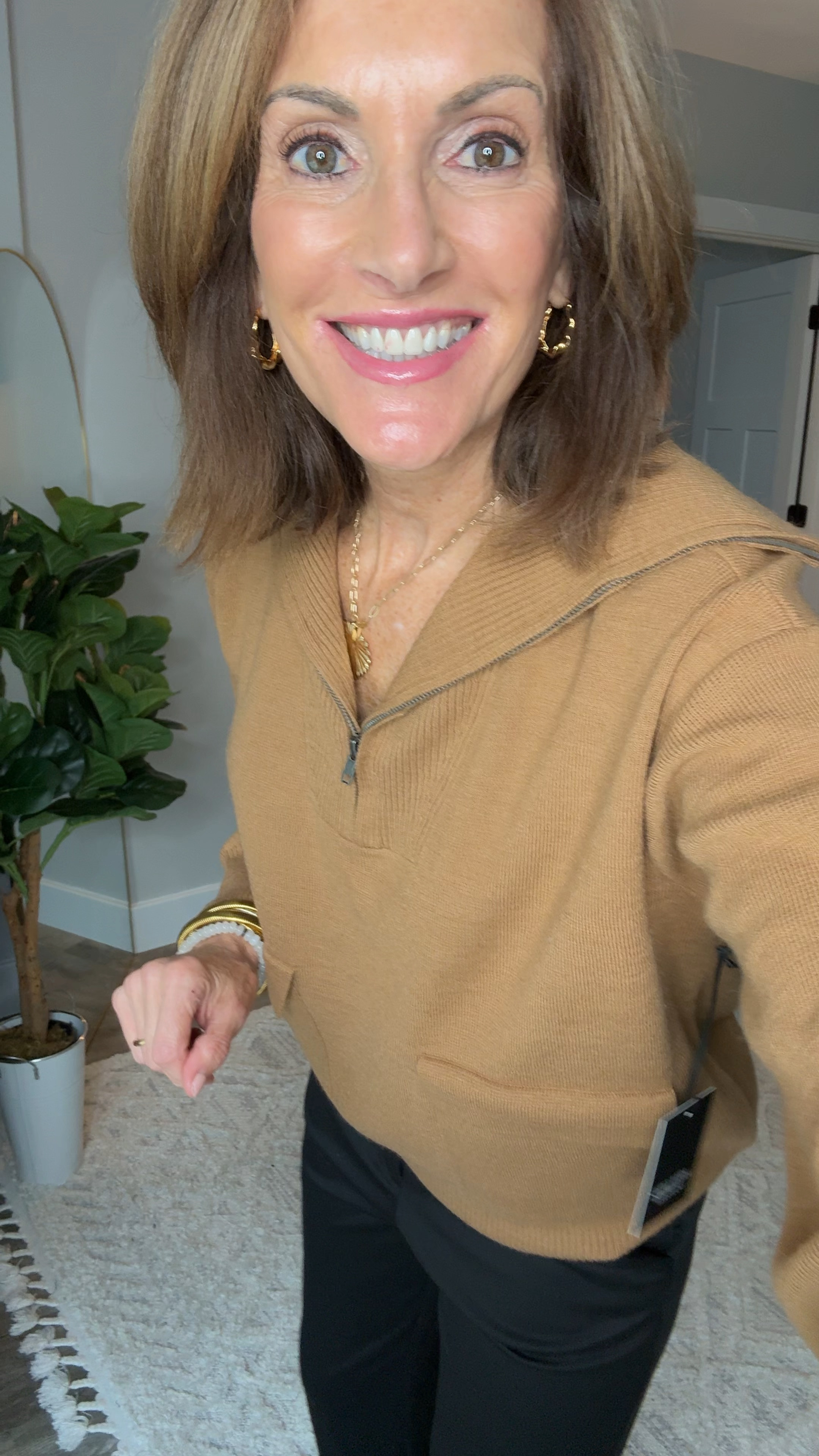 Workwear style 


#LTKStyleTip #LTKVideo #LTKShoeCrush