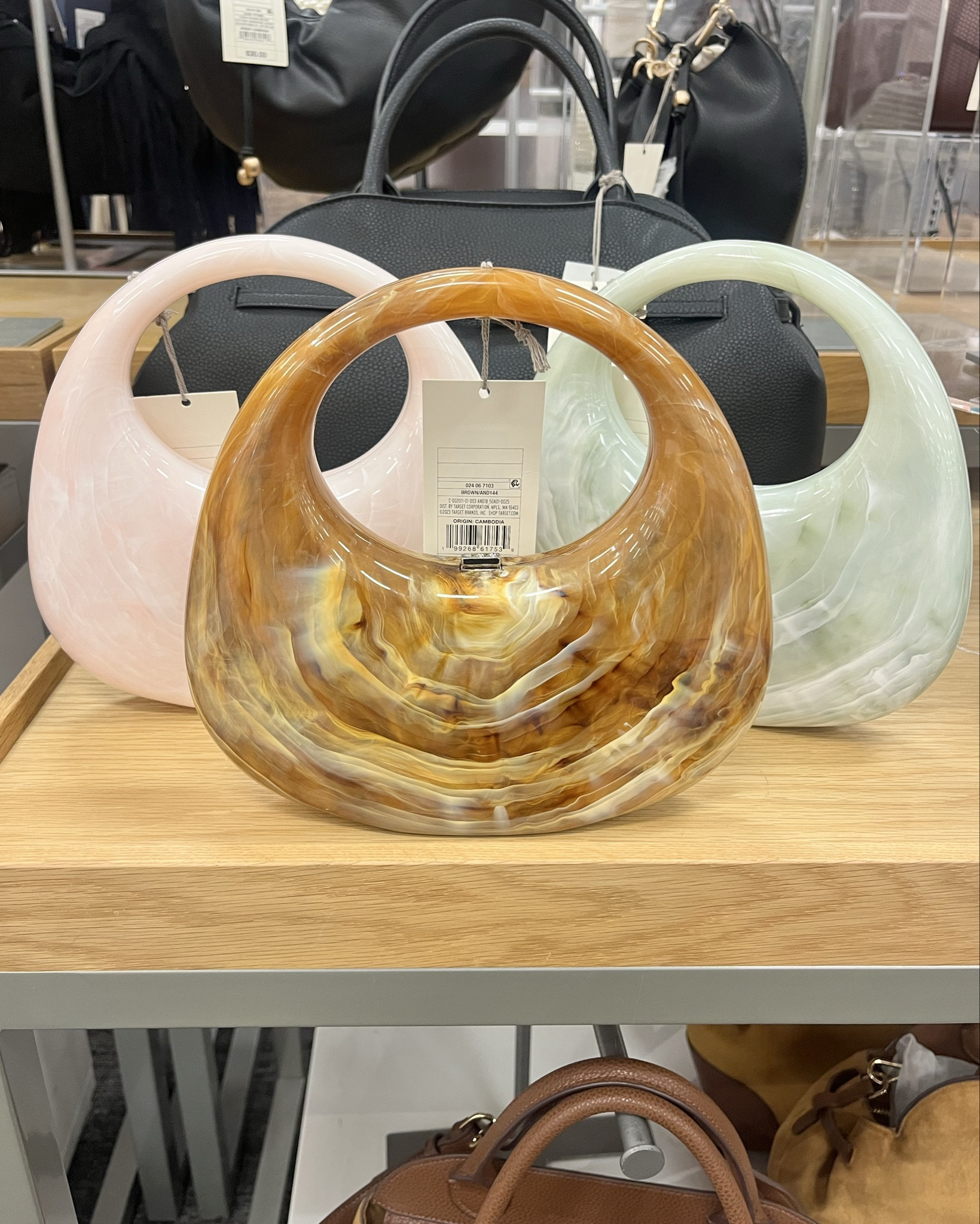 SAVE THIS POST!! The links 🔗 have not been updated in the Target app🎯 

The perfect Minaudiere clutch has arrived just in time for NYE!! Get yours today!

#LTKGiftGuide #LTKPlusSize #LTKHoliday