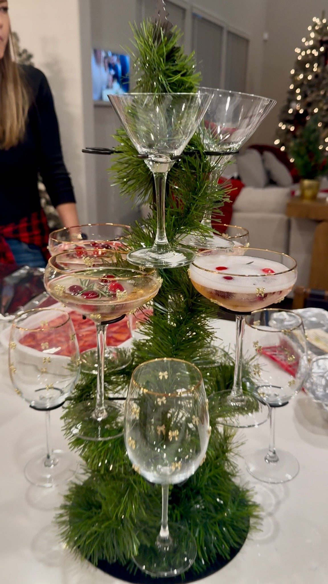 Cocktail tree stand
Holiday hosting essentials

#LTKHoliday
