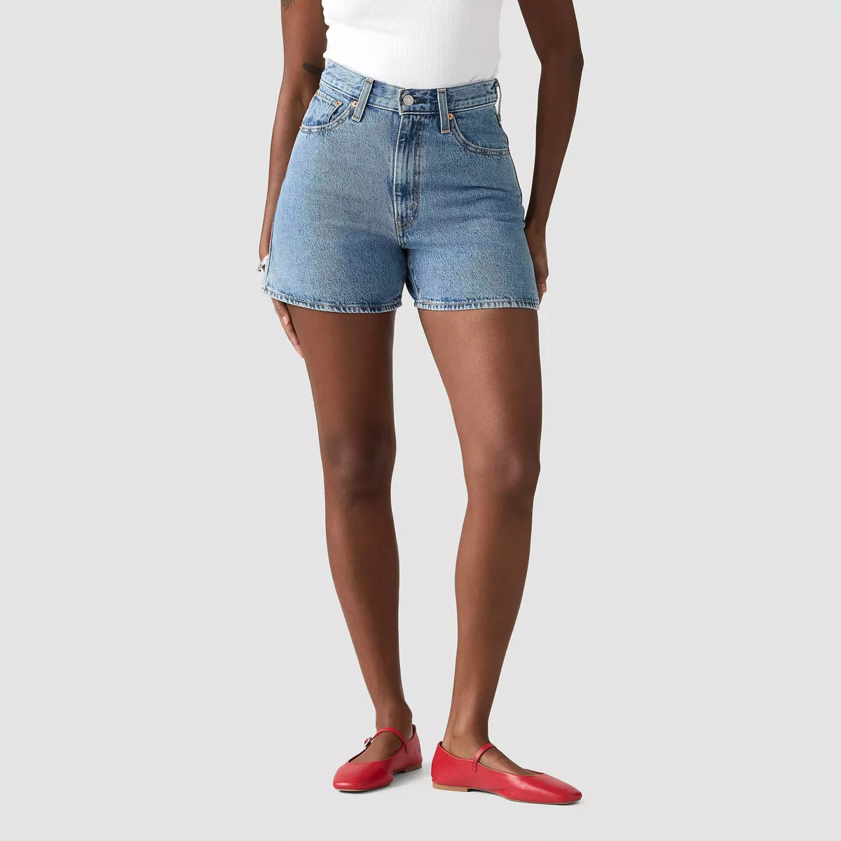 Levi's® Women's Cinch Mid-Thigh Shorts | Target
