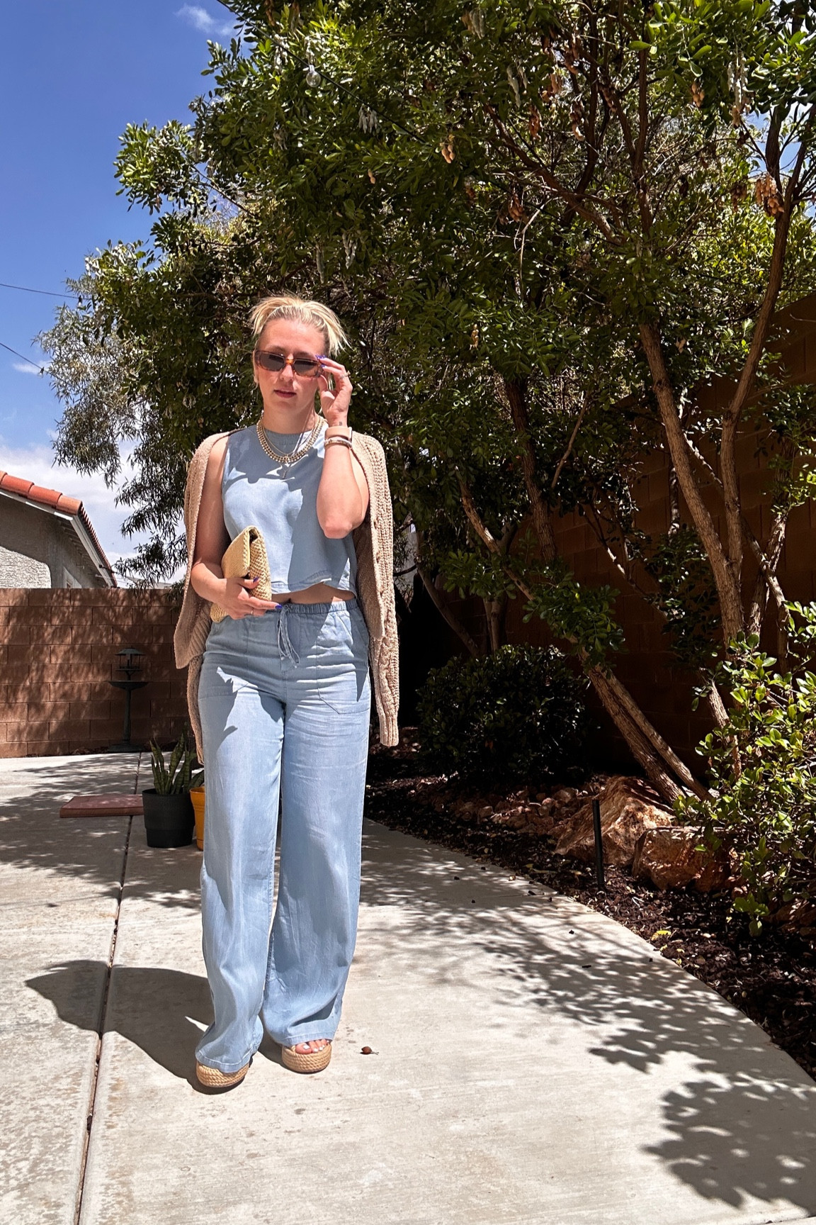 styling this Vici Collection two piece set for a travel day outfit 

#LTKStyleTip #LTKTravel