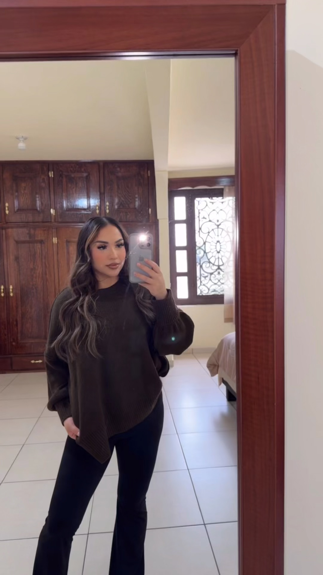 Perfect oversized sweater 🤎 size small for reference 

#LTKStyleTip #LTKFindsUnder50 #LTKSeasonal