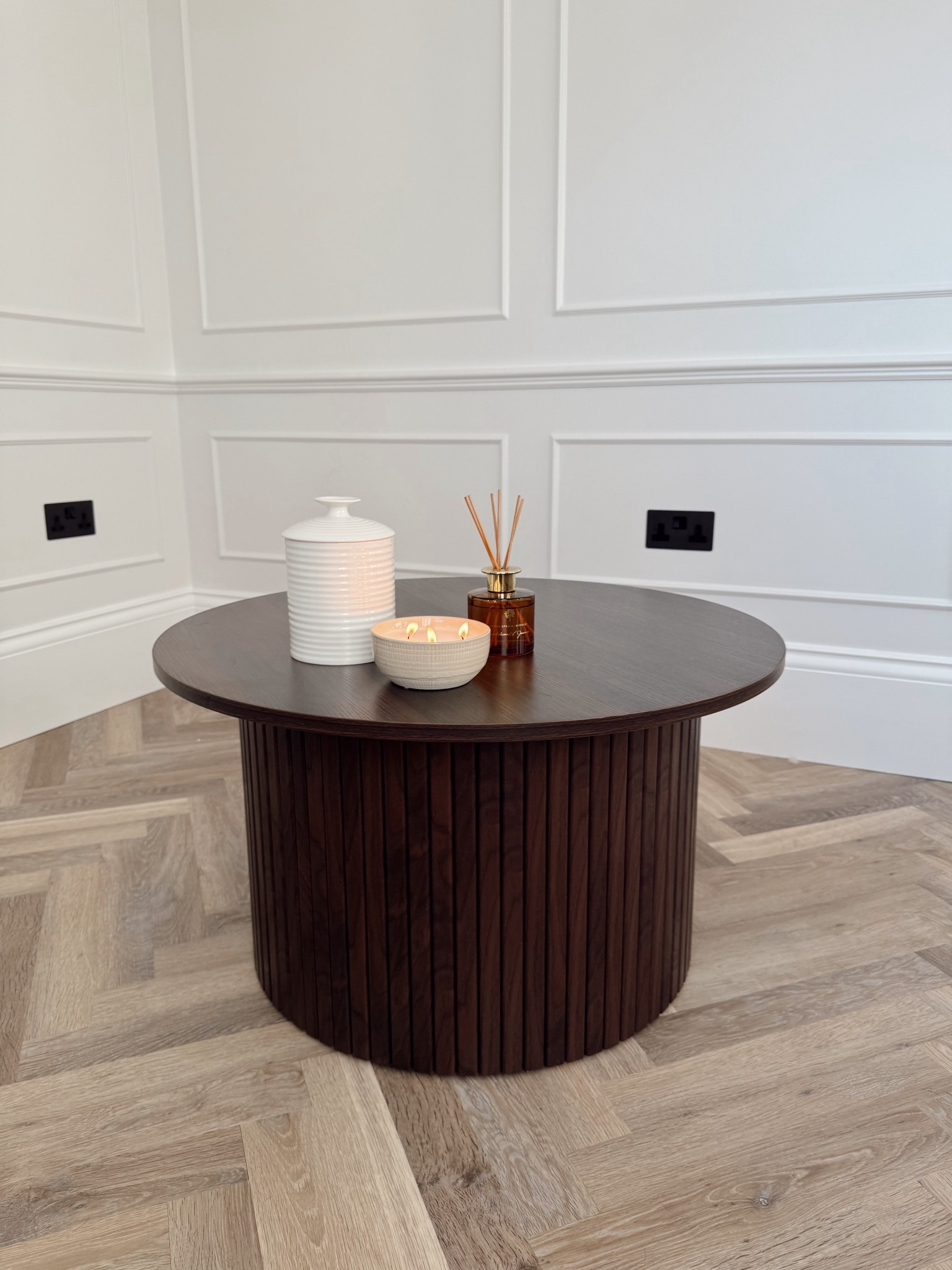 The perfect table for a home refresh for the new year! 



#LTKuk #LTKhome #LTKeurope