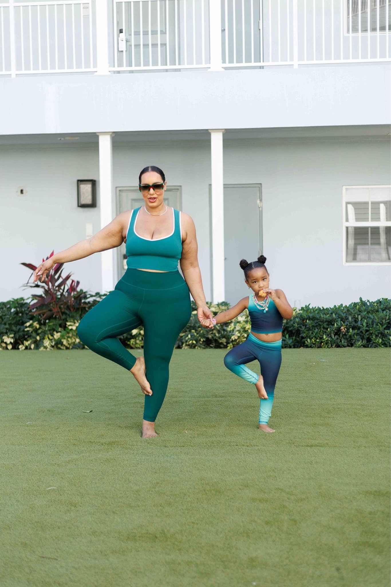 Another Turks & Caicos look - twinning with my daughter 🌴

#LTKFamily #LTKFitness #LTKPlusSize