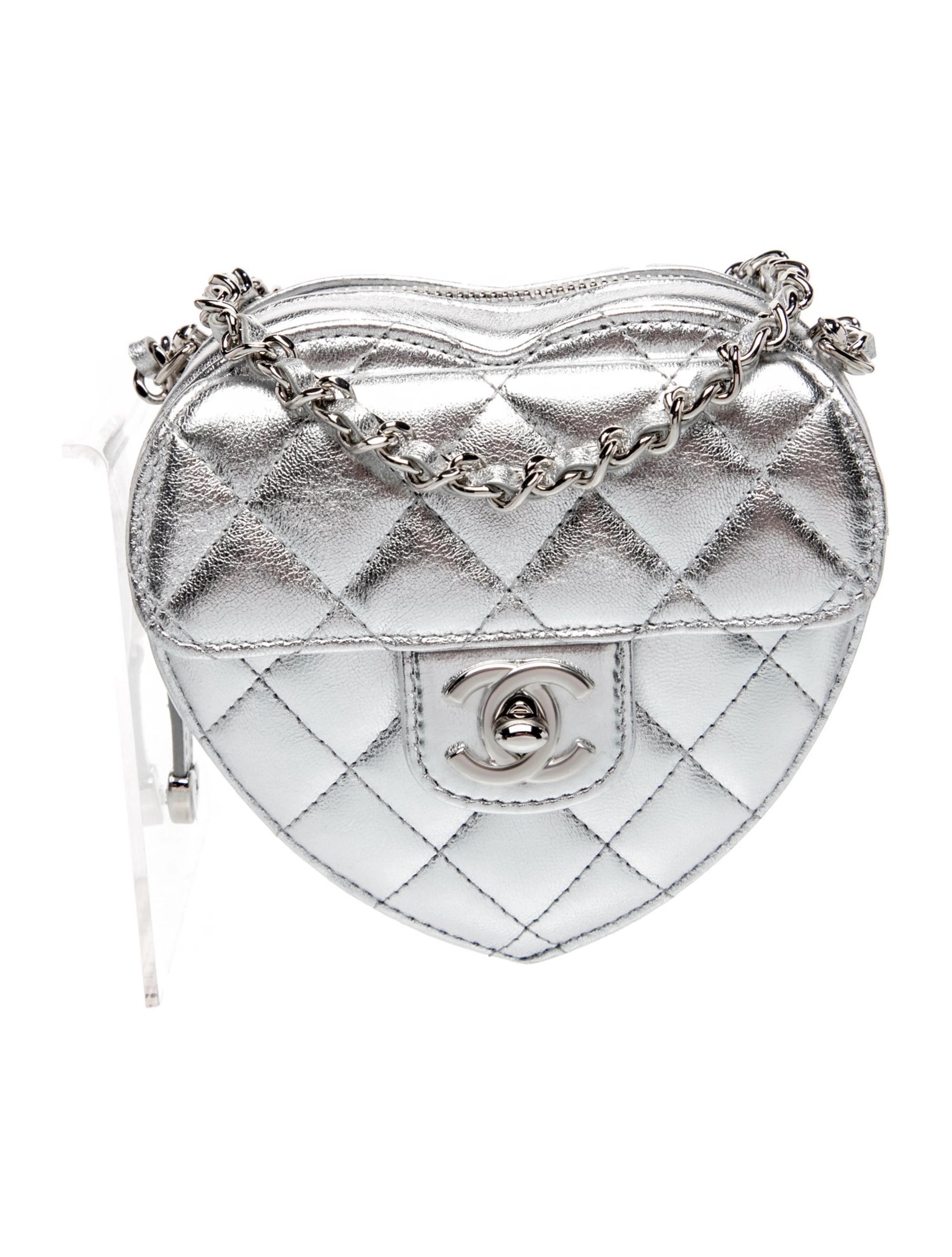 Mini CC In Love Heart Clutch w/ Chain | The RealReal