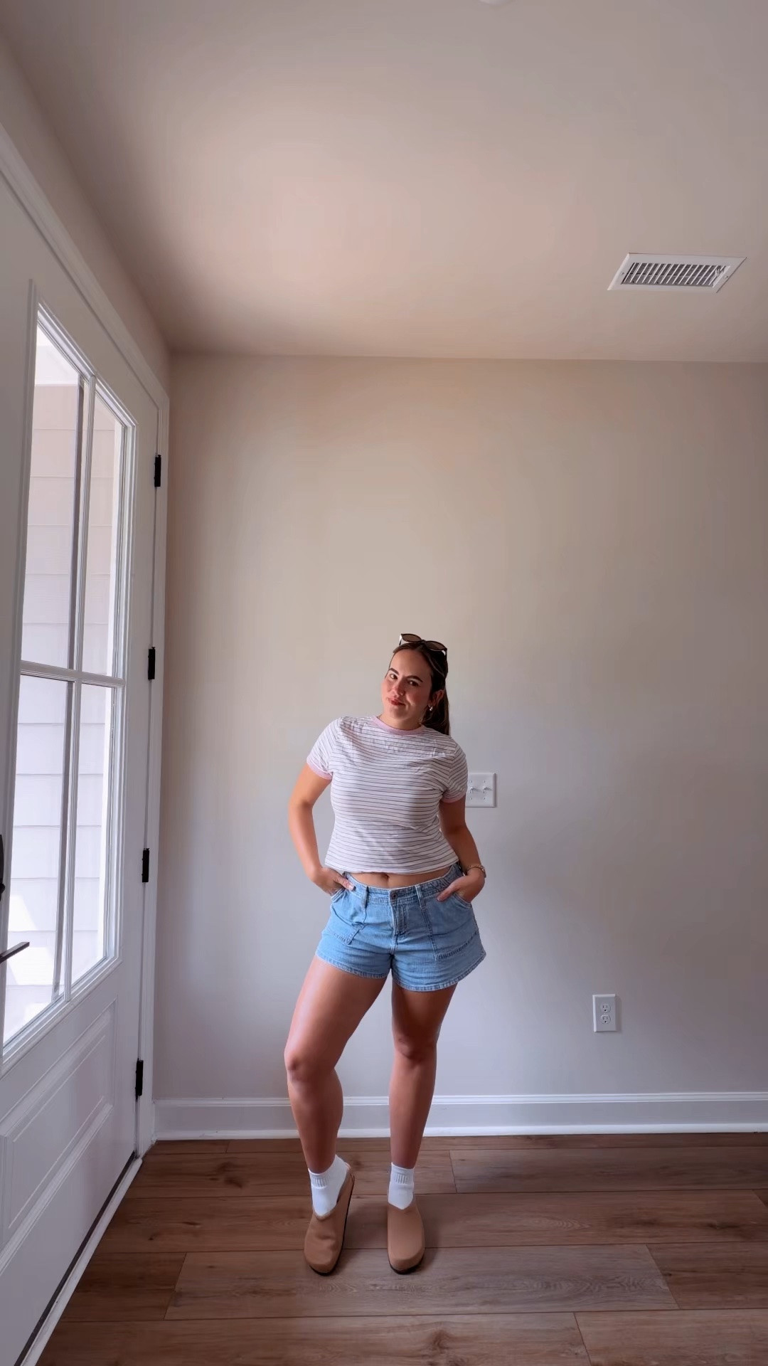 @abercrombie ootd vlog 😍

#LTKdayinmylife #LTKootd #LTKvlog