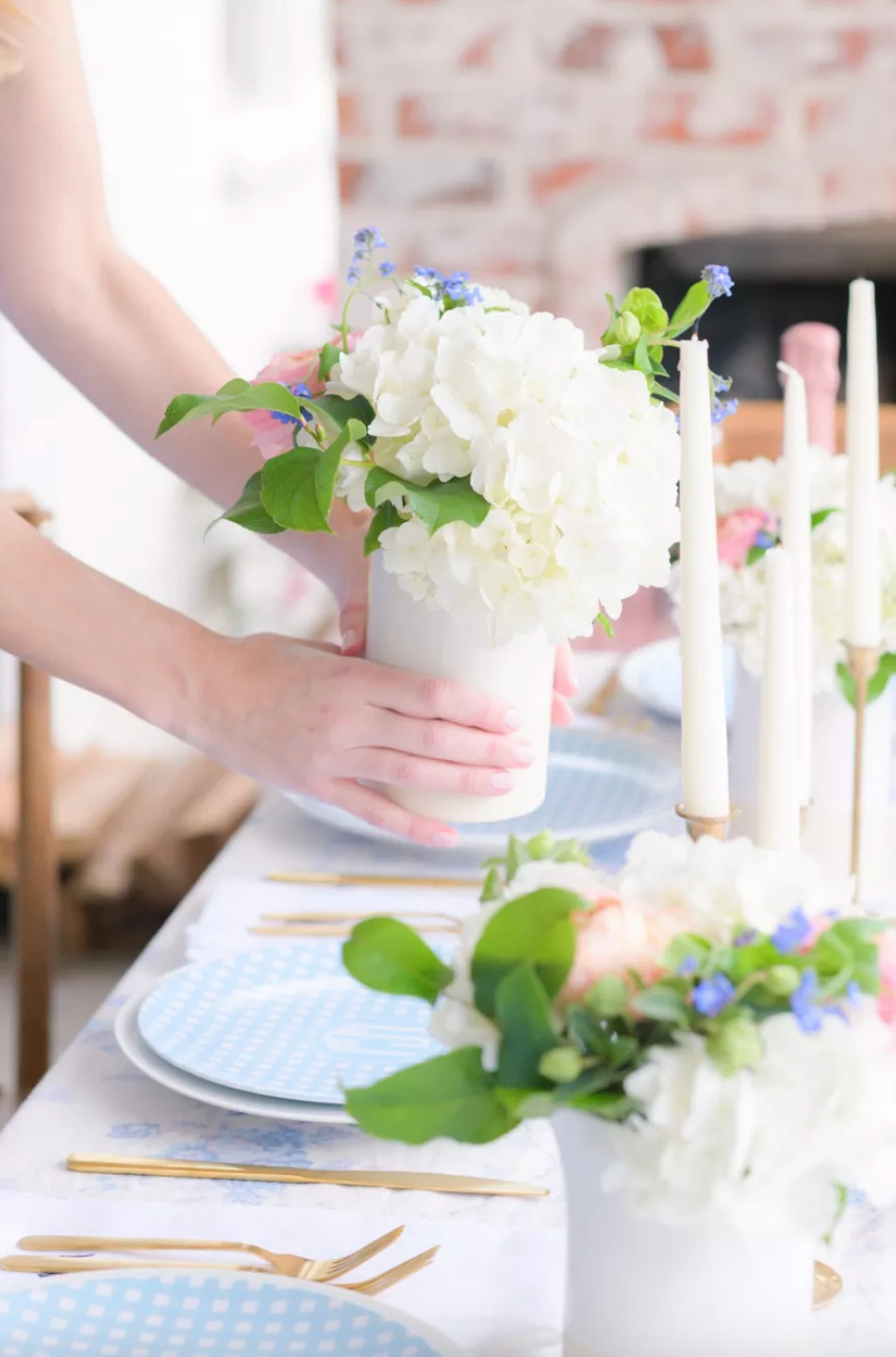 Spring tablescape inspiration! 

 #LTKHome #LTKFindsUnder50 #LTKFindsUnder100