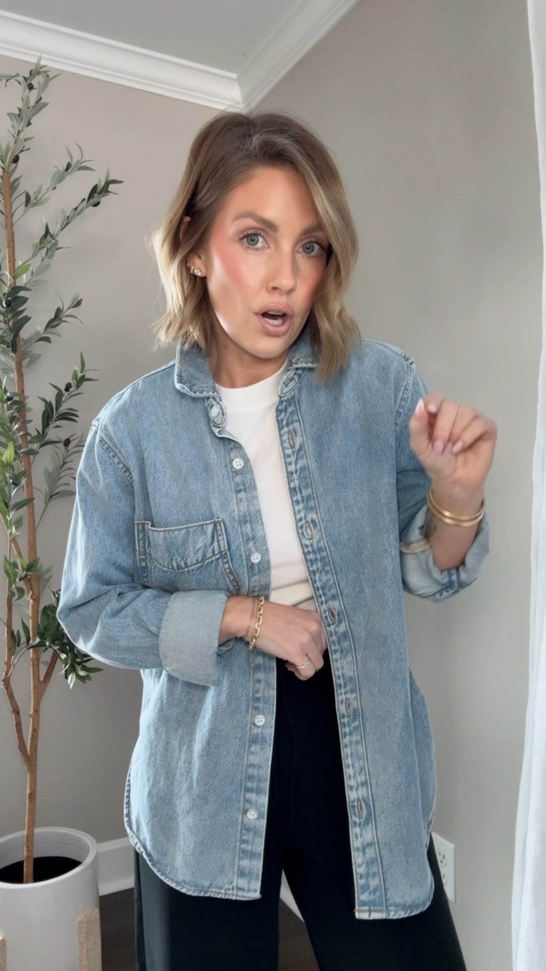 Wearing the XS in everything! I will link the Aritzia Lodge pants too in case you are petite, I feel like they fit a little better in the waist and the length  

#LTKootd #LTKOver40 #LTKPetite