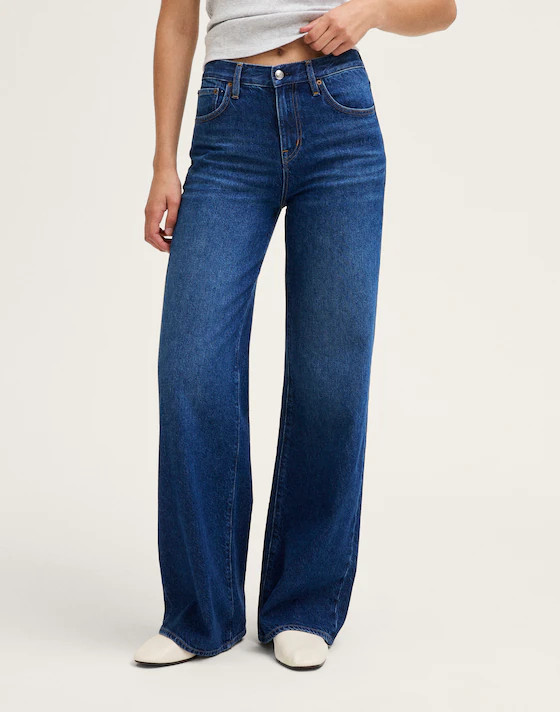 The Ultimate Wide-Leg Jean in Airy Denim | Madewell