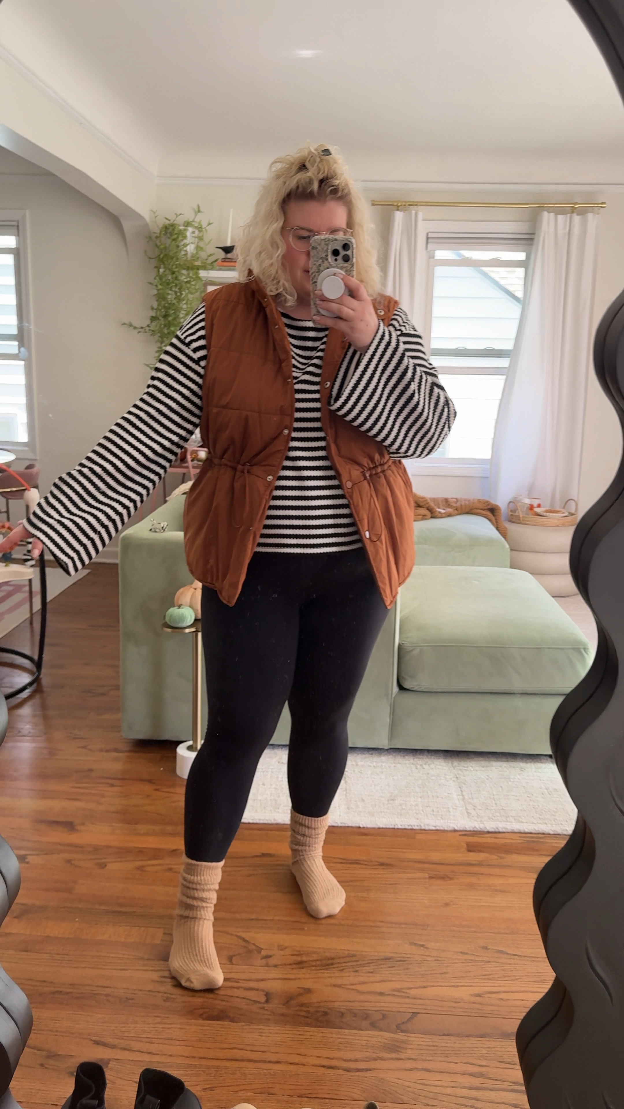 Cute Amazon puffer vest for fall! I got an XXL :) socks are also perfection 