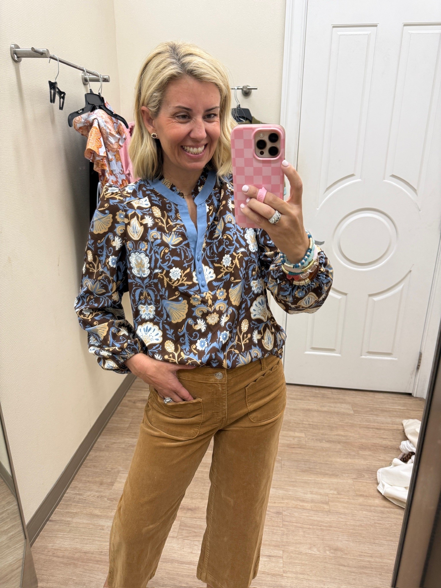 Loving this look!! 
Top - small
Pants - 4P

#LTKSeasonal #LTKOver40 #LTKdayinmylife