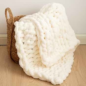 WESHIONGOO Chunky Knit Blanket Throw Knitted Throw Blankets for Couch Bed Fluffy Soft Blanket wit... | Amazon (US)