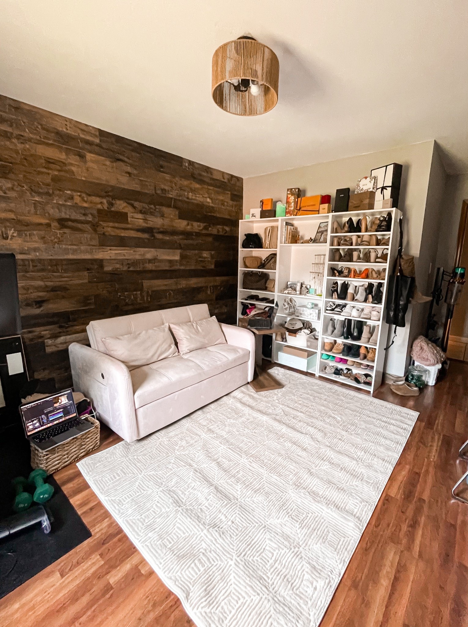 Home office/guest room 

Amazon sofa sleeper 
Sofa sleeper 
Purse shelf 
Shoe shelf 
Amazon couch 
Guest room 
Home office 

#LTKHome