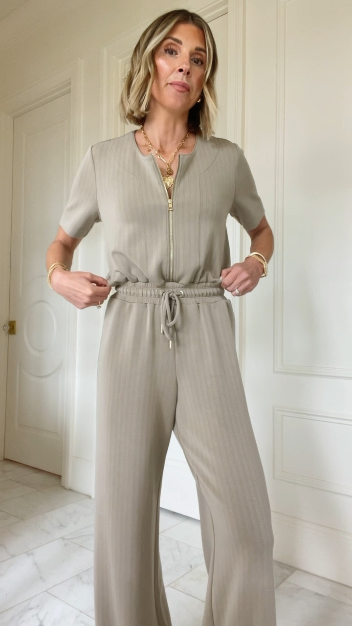 The most comfortable jumpsuit you will ever own. I'm wearing size small and I'm 5'7 for reference 