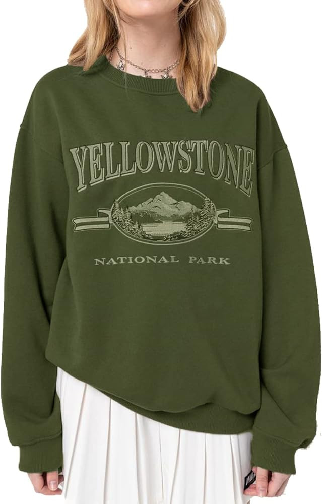 KOSUSANILL Women Graphic Crewneck Sweatshirt Y2k E Girl Aesthetic Vintage Printed 90s Streetwear Lon | Amazon (US)