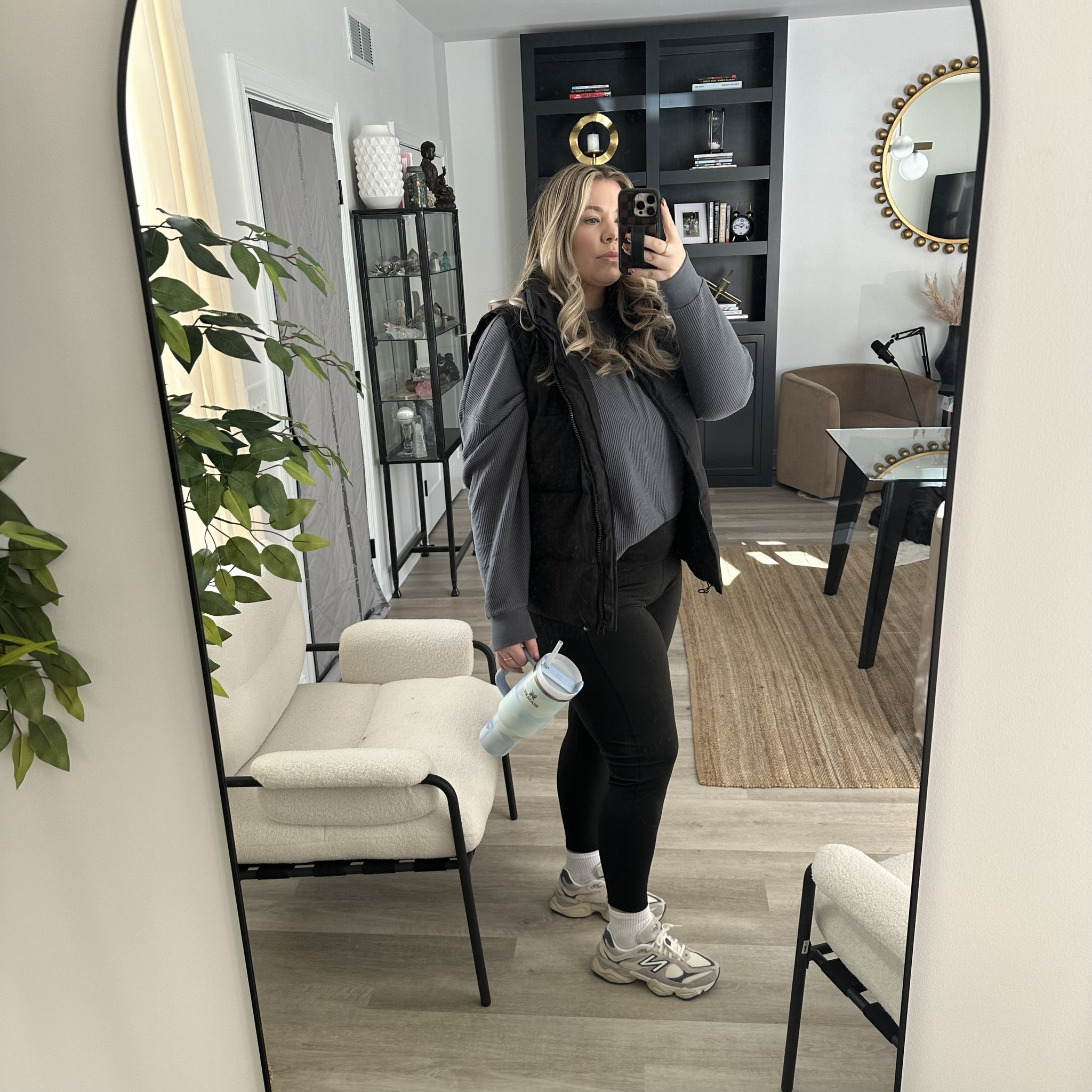 #athleisure #puffervest #casual 