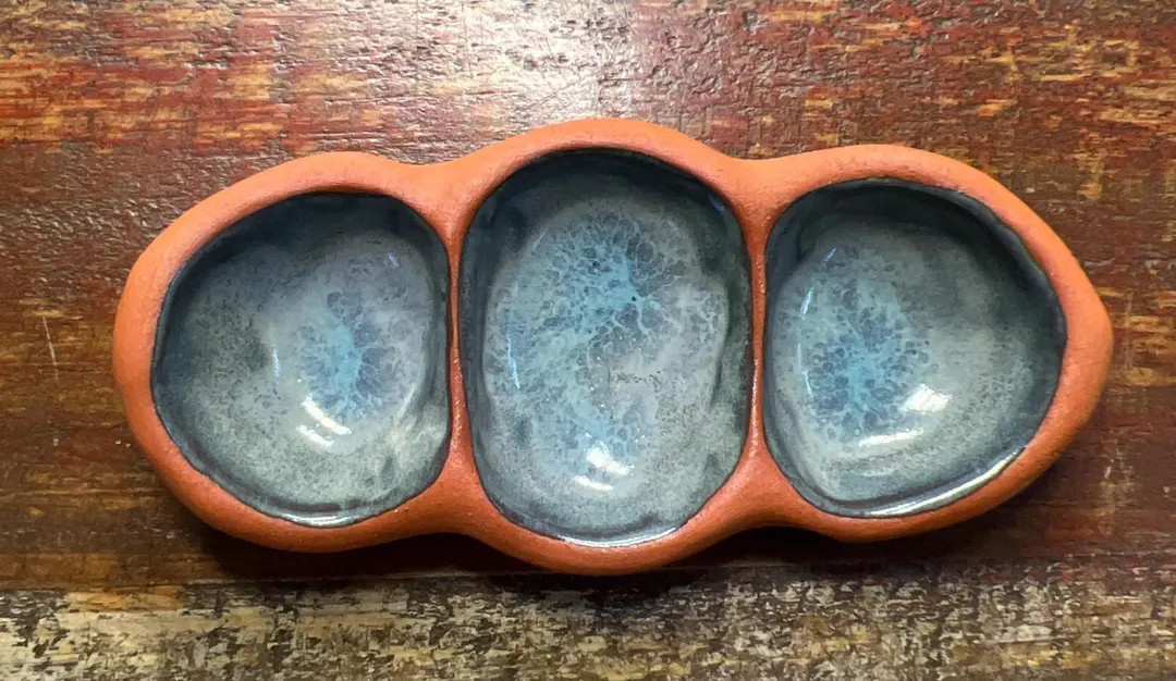 Three-pod dish in stormy sea | Etsy (US)