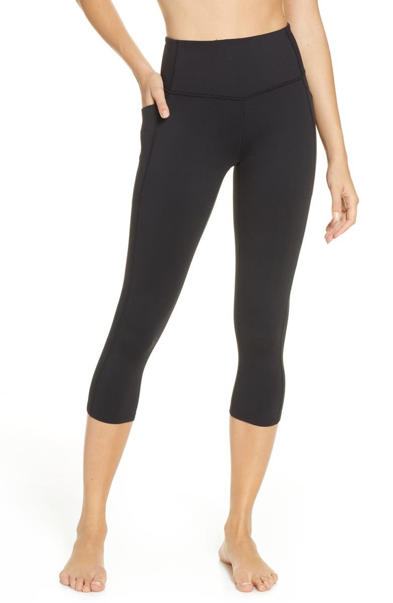 Live In High Waist Pocket Crop Leggings | Nordstrom