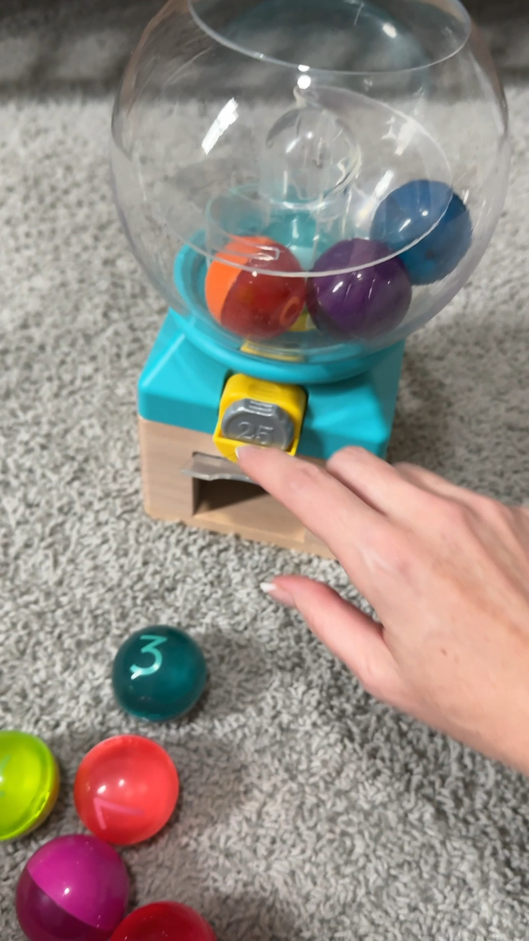 This is technically a toddler toy, but I snagged it so fast because I think it’ll be something that sells out quickly. 


Baby toys
Toddler toys
Toddler must haves
Baby must haves



#LTKFamily #LTKBaby #LTKKids