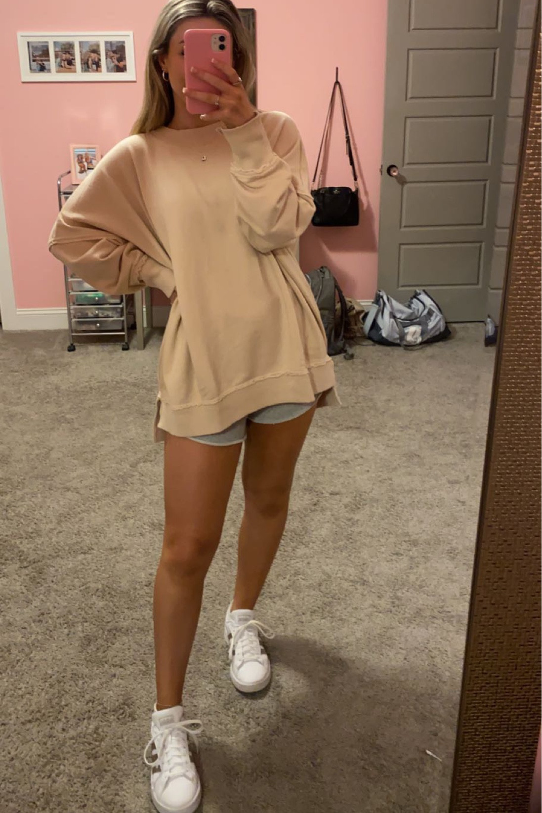 You NEEEEDDDD!! It’s so comfy! And so cute! And so fall! 

#LTKSale #LTKunder50 #LTKstyletip