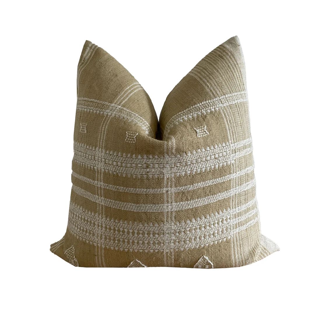 22 Dijon Wool Pillow Cover, Designer Woven Pillows, Hand Loomed Bhujodi Wool Pillow - Etsy | Etsy (US)