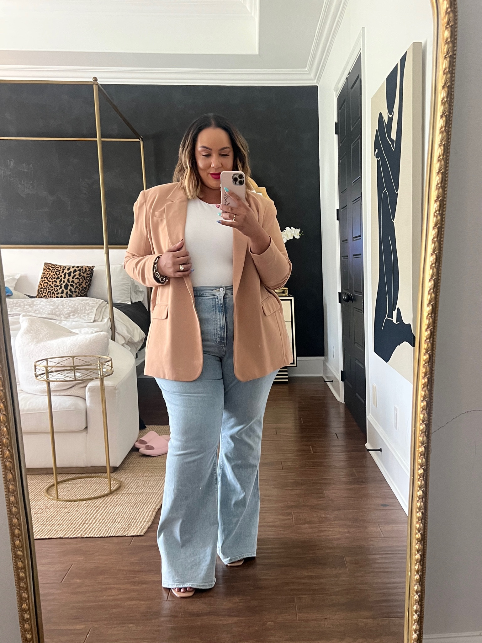 Abercrombie denim jeans ultra high rise flare blazer curve love size 36 size 20 

#LTKcurves #LTKsalealert