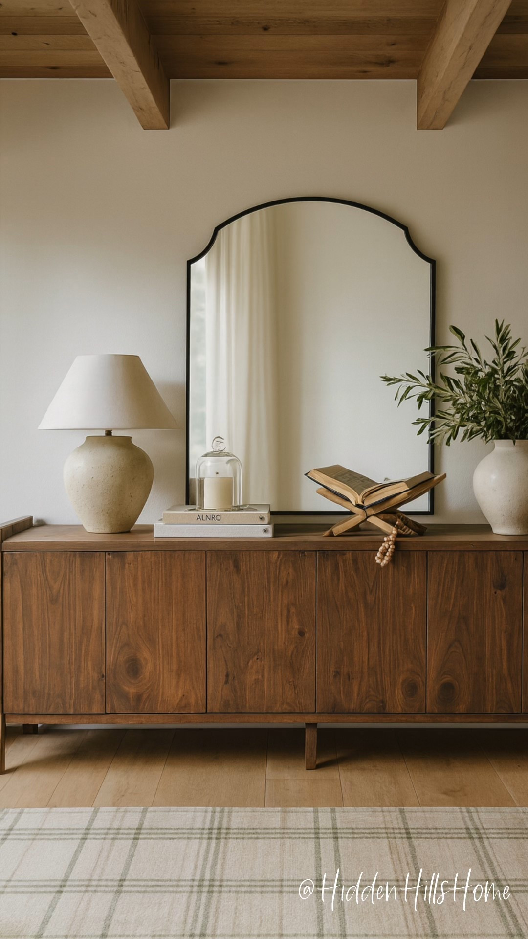 Entryway decor, console table decor, entryway mood board, home decor, entryway inspiration #entryway

Wall color is SW Heron Plume




#LTKHome #LTKSaleAlert #LTKHoliday