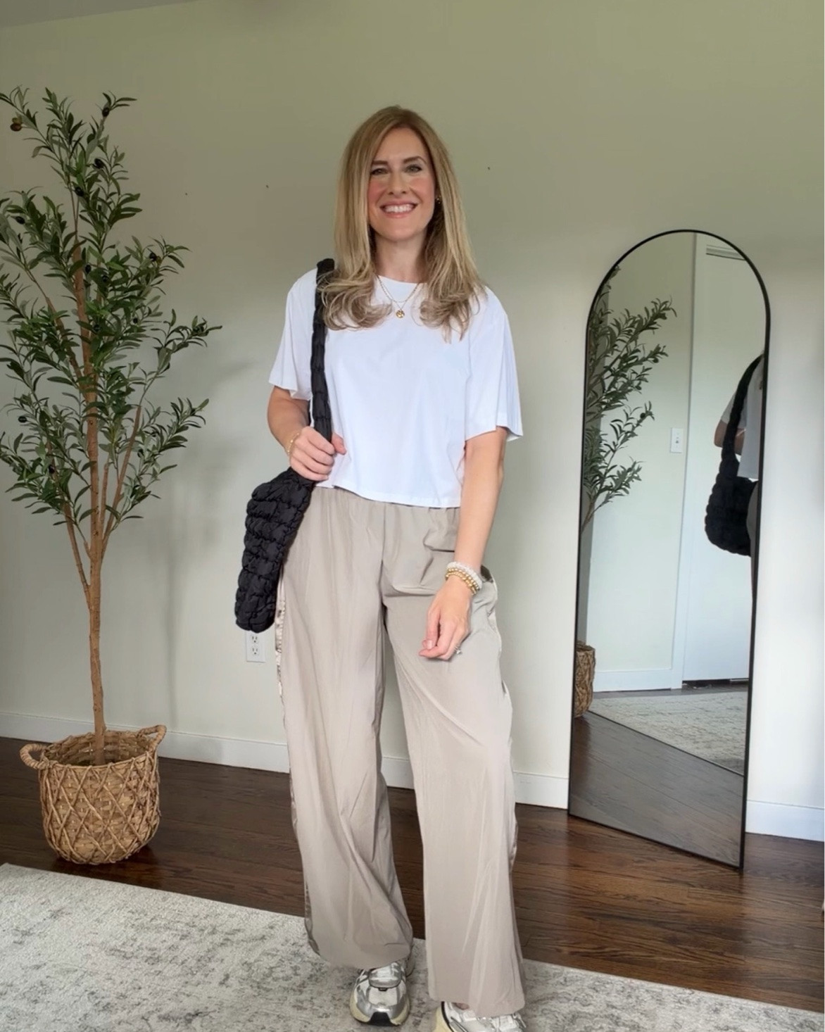 Walmart outfit idea with this new boxy crop tee in a stretchy athletic fabric and athletic wide leg pull on pants with satin side stripe. Love this combo! I did a medium in both. #walmartfashion