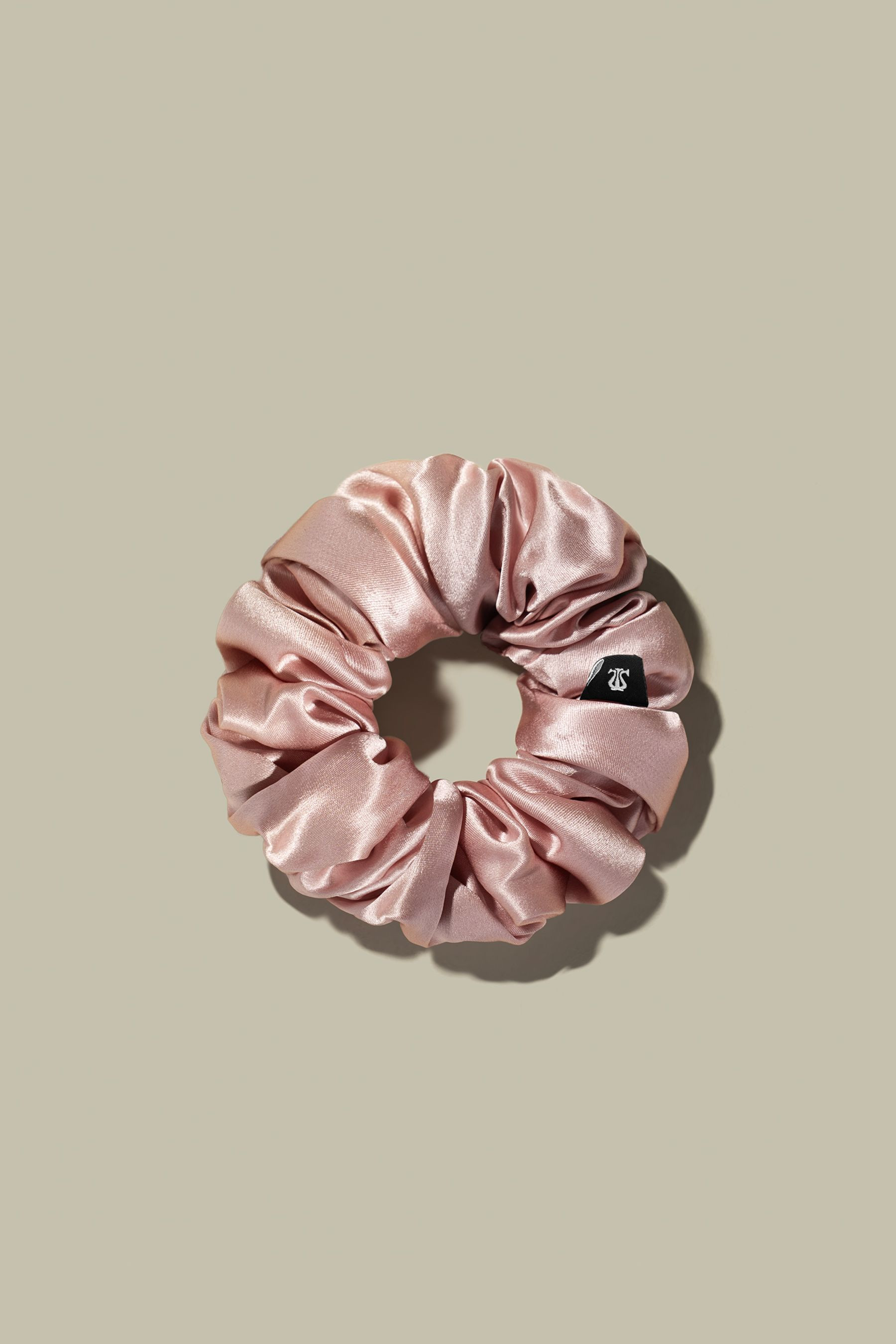 Soft Silk Medium Scrunchie | LILYSILK