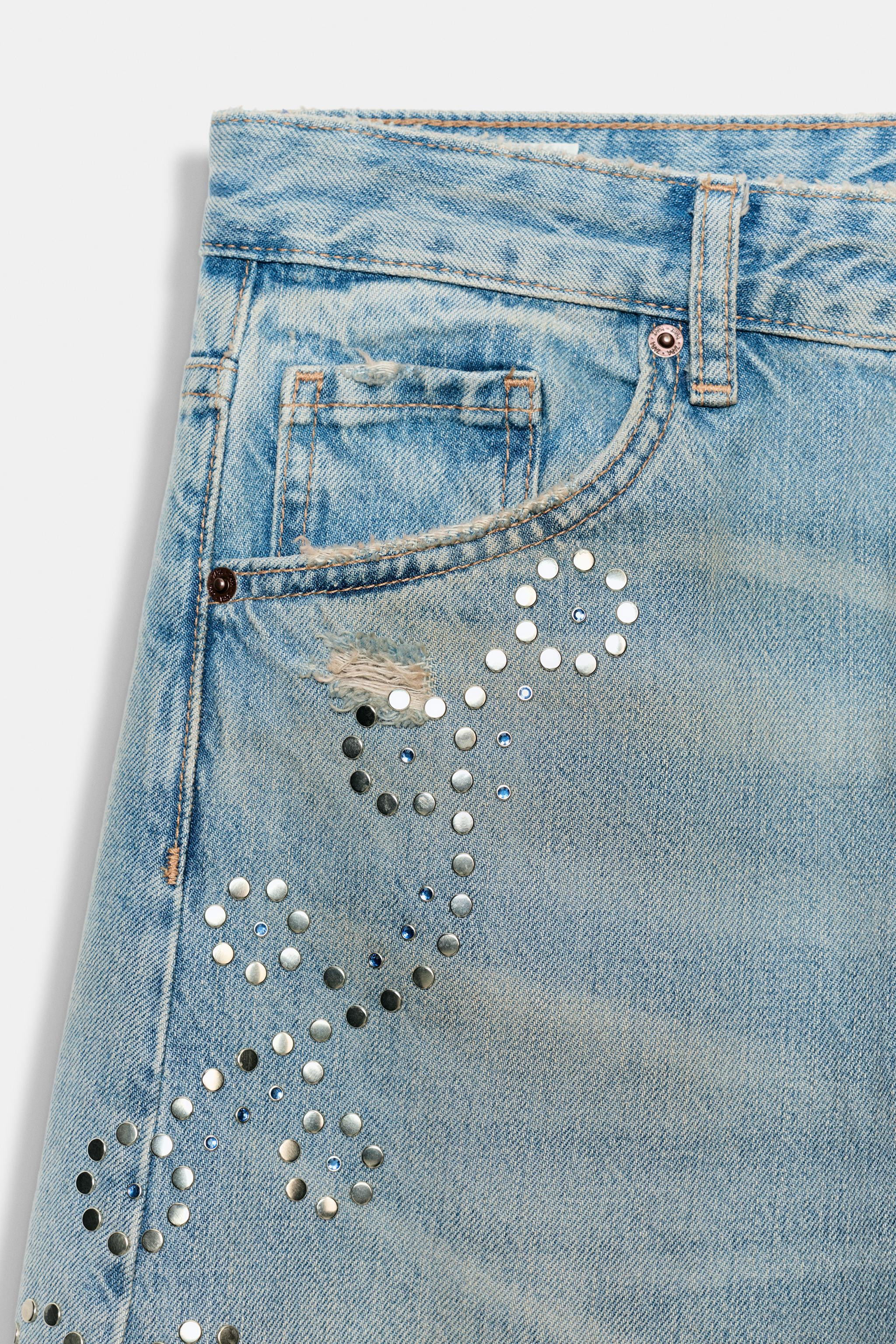 Gr\u00f6\u00dfe des Models: 181 cmNIEDRIGE TAILLE - WIDE LEG - FULL LENGTH. Five-Pocket-Jeans mit... | Zara DE