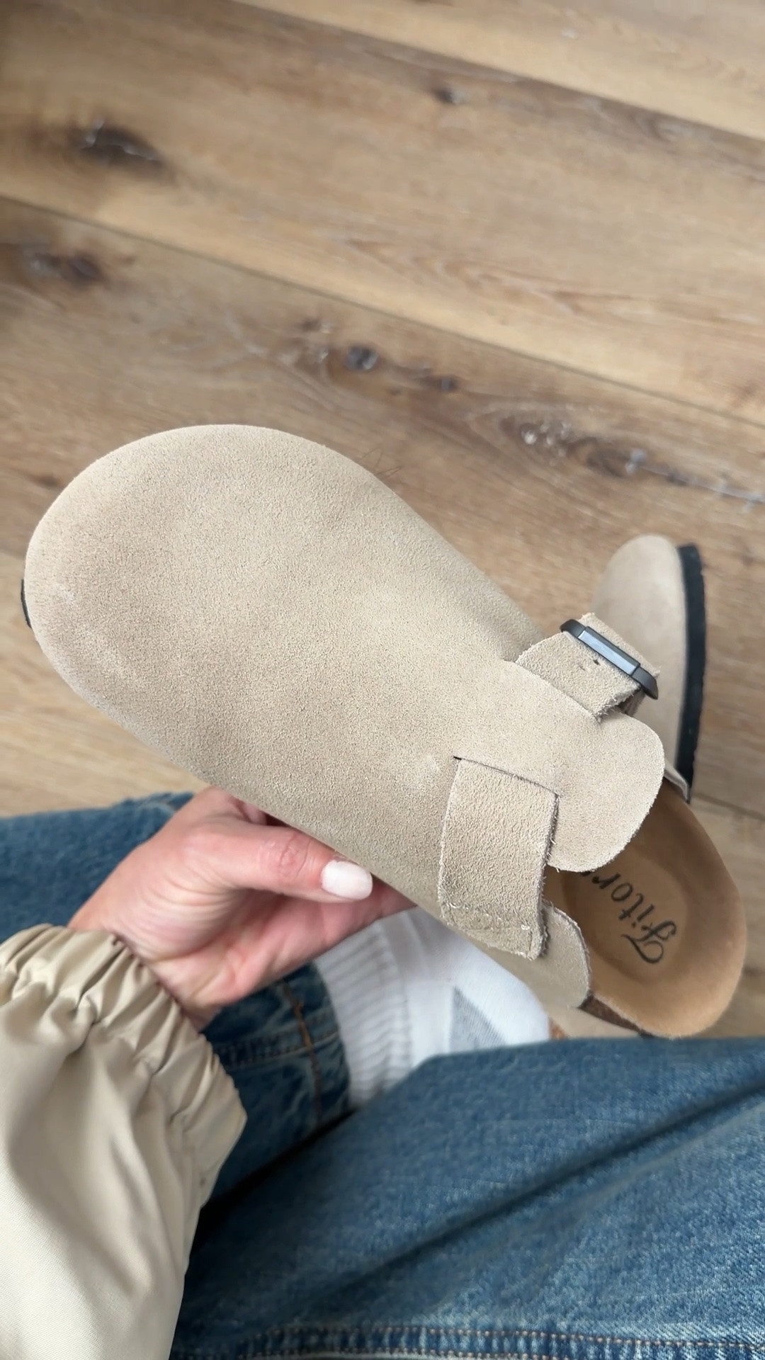 @Fitory sent these to me and I’m loving how soft these clogs are and the color is perfection! 

they run tts.

#LTKmomlife #LTKselfcare #LTKmorningroutine