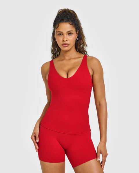 SoftMotion™ Scoop Neck Tank Top with White Logo 
 Light Toasted Red | Oner Active (UK / US)