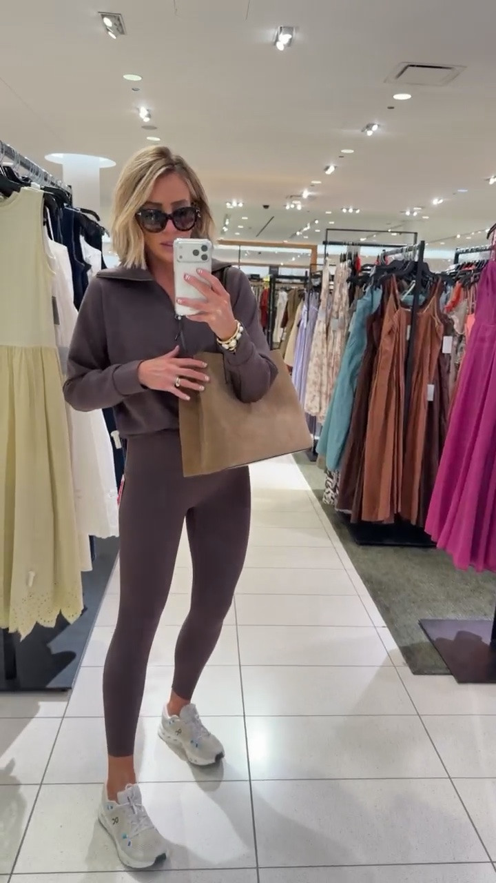 Better look at this Spanx set, full NSale look head to toe! 🛍️👏🏻

#LTKdayinmylife #LTKgrwm #LTKootd